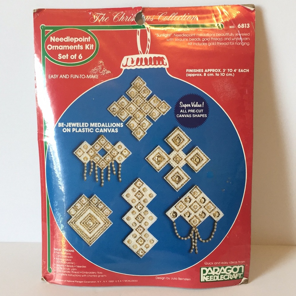 Vtg Paragon Needlepoint Christmas Ornaments Kit